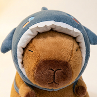 Peluche Capybara Baby Shark - VIVA CAPYBARA