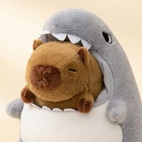 Peluche Capybara Requin - VIVA CAPYBARA